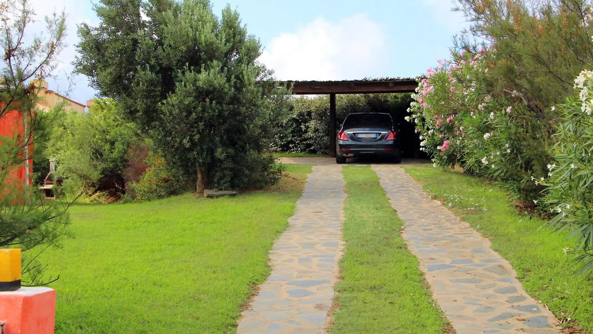 Villa Giusy Punta de su Torrione 0*,  意大利