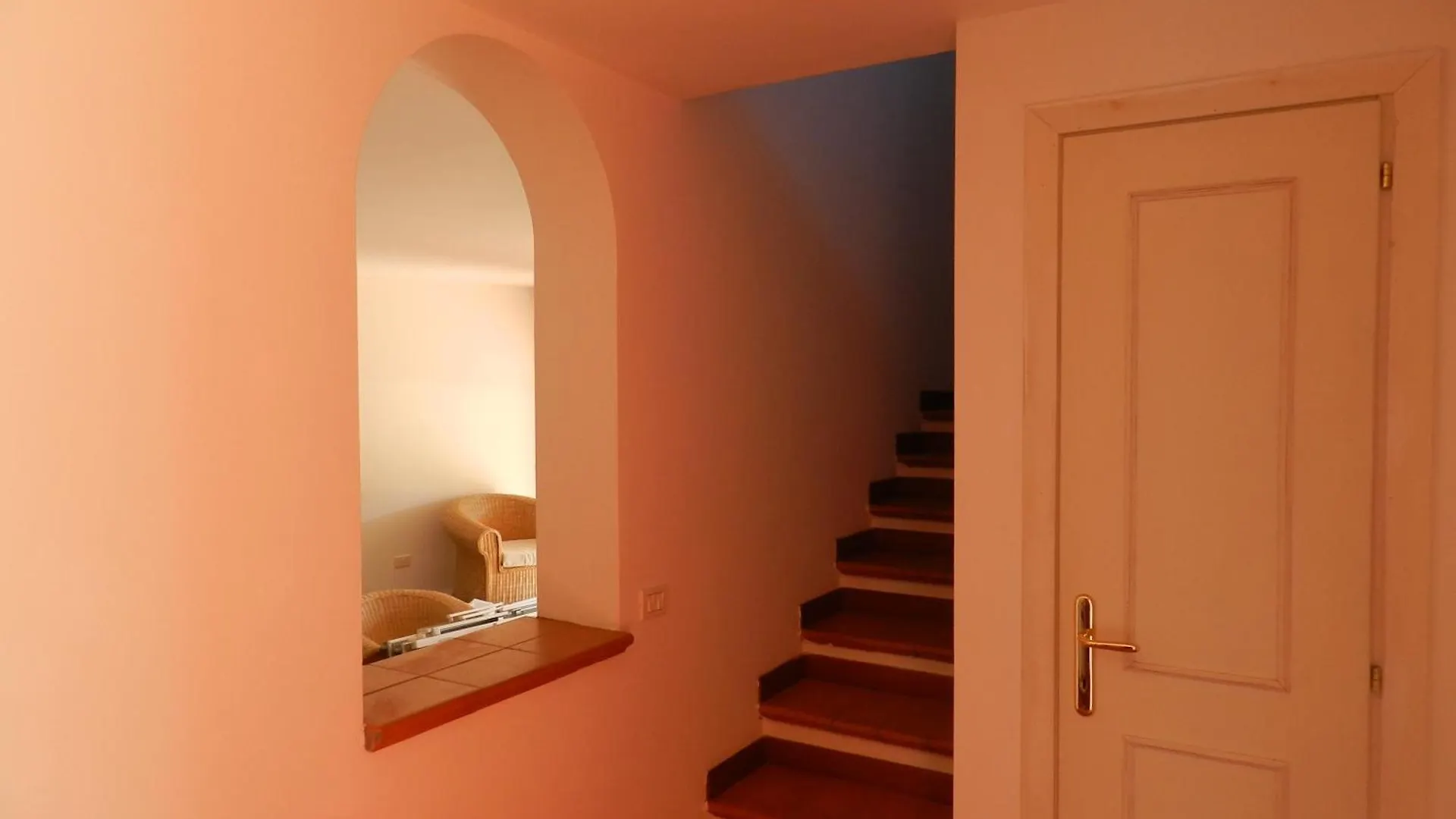 Villa Giusy Punta de su Torrione 0*,  意大利